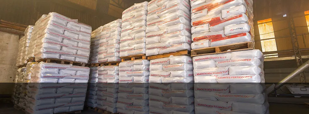 Estrutura e estoque da JJ Plast